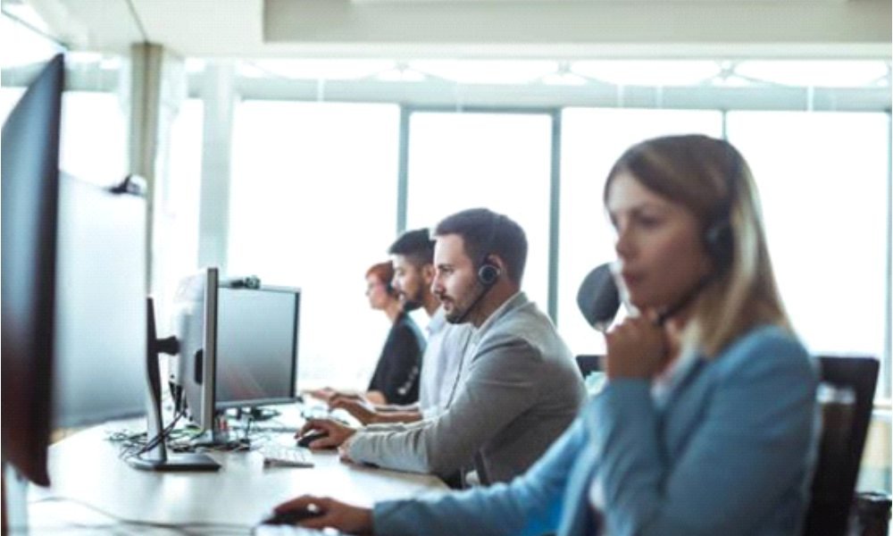 The only time you should rely on the employees is when there is a technical error, and someone from the company must address the situation. Otherwise, the support team is the best suited for the job of boosting consumer happiness boost end-user experience