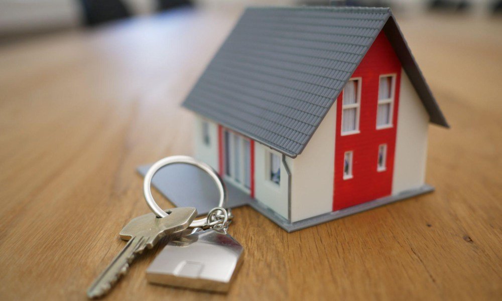 Employ a Broker that Deals in Commercial Properties Employ a Broker that Deals in Commercial Properties