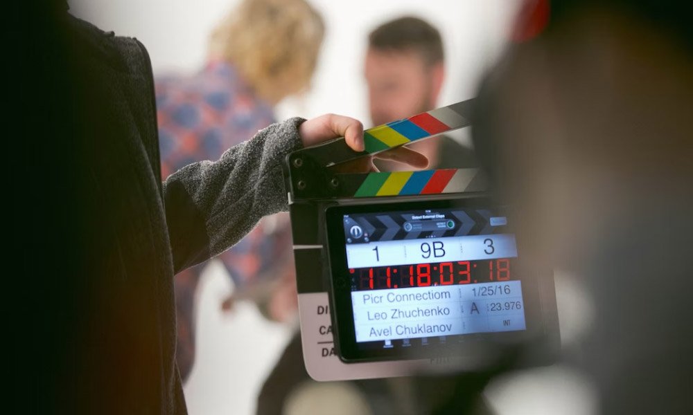 Grade in Depicting College Experiences Best-Flims