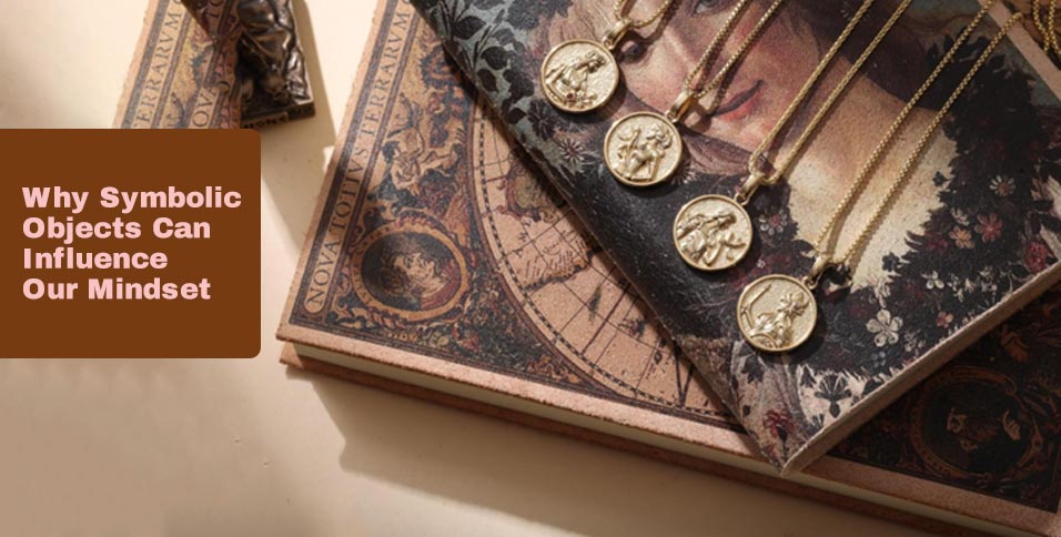 Symbolic Objects and Mindset